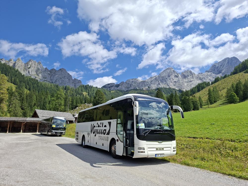 Vojtila Trans autobus na zájezdu u hor